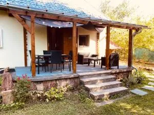 Rév1 Vendégház - Balatonrendes