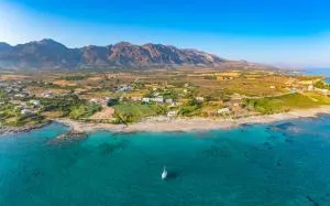 Maistros House - Walk To Beach - AC WIFI - 弗朗哥卡斯特隆