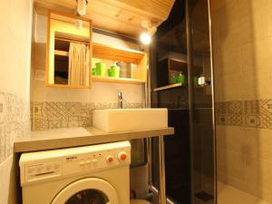 Appartement 6 pers. à Serre-Chevalier - Mezzanine, Parking & Proche Pistes! - FR-1-330E-75