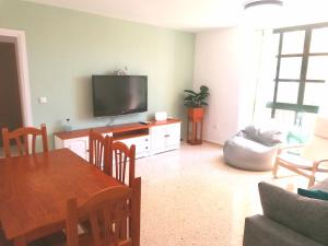 Apartamento Tres Carabelas, AC, Wifi, Parking
