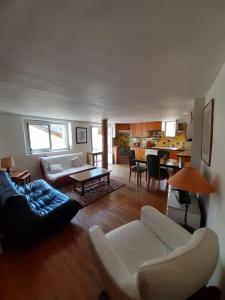 La Belle Epoque - au coeur de la Cité médiévale