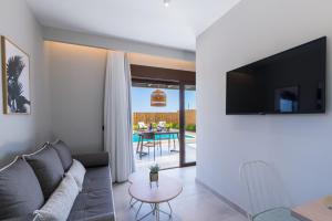 Villa Maira Azalea by Villa Plus