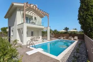 Villa Vilenia Anemelia by Villa Plus - Khartáta