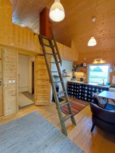 Self Check-in Sauna Cabin next to Hiking Trails