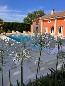 小艾戈伯尼酒店 - 尤佩