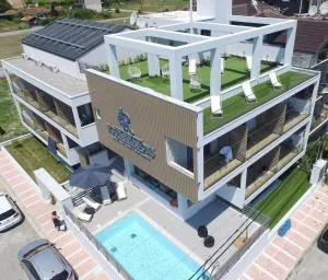 FOUR REASONS - Methoni (Modone)