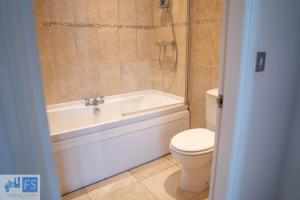 2 Bedrooms with 4 beds - sleeps 6