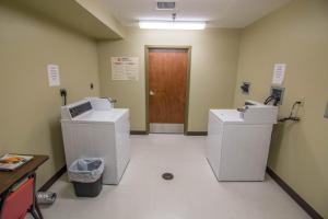 A208 One Bedroom Standard View