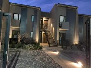 Moderno departamento ruta del vino en Bosques de Mayo - Russell