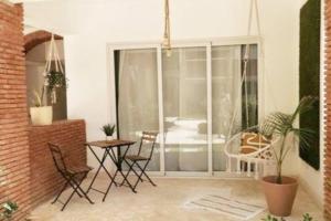 Coral Village Oasis Tropical Deluxe Condo-Walk to the Beach and Popular Attractions!!