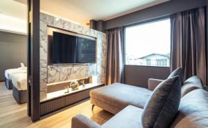 The One Smart Living