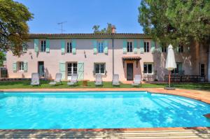 Maisons de vacances Gite la grappe Occitane - 14 personnes - piscine privee : photos des chambres