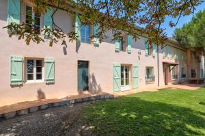 Maisons de vacances Gite la grappe Occitane - 14 personnes - piscine privee : photos des chambres