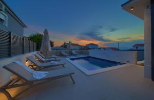 Villa QUARNARO with heated pool