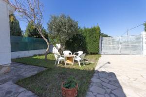 INNOUTHOME Casa Familiar con Piscina y Jardín Av 3 Calas