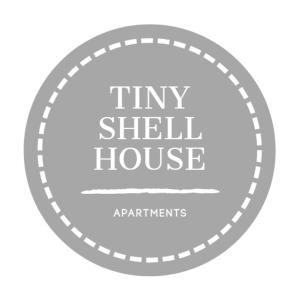 Tiny Shell House 