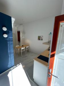 Pierrot e la Luna House Salerno Centro