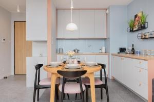 Zajezdnia Wrzeszcz Gdańsk by Renters Prestige