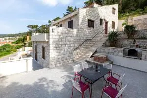 White Stone House - Pučišća