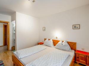 Apartment Haus Viktoria by Interhome