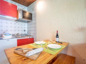 Apartment Sérac B4 by Interhome