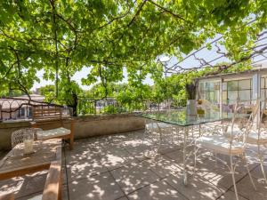 Appartements Apartment La Terrasse des Vignes - NYS180 by Interhome : photos des chambres