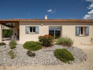 Maisons de vacances Holiday Home Les Hauts de Jallia - NYS130 by Interhome : photos des chambres