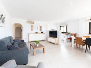 Apartment Edificio Blaucel by Interhome