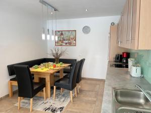 Apartment Sonnseit Living by Interhome