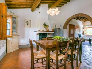 Apartment Francigena-4 by Interhome