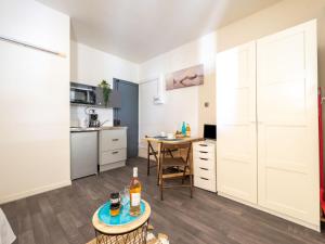 Appartements Studio Cheops-1 by Interhome : photos des chambres