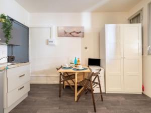 Appartements Studio Cheops-1 by Interhome : photos des chambres