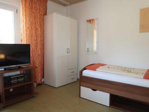Apartment Leon by Interhome