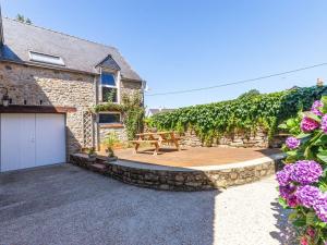Maisons de vacances Holiday Home La Maison des Freres-2 by Interhome : photos des chambres
