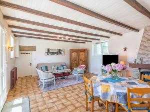 Maisons de vacances Holiday Home Ty ar Bilie by Interhome : photos des chambres