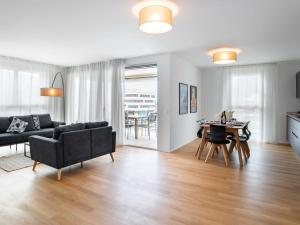 Apartment LocTowers A4-8-2 by Interhome