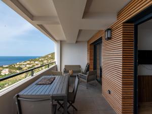 Apartment La Spelunca by Interhome