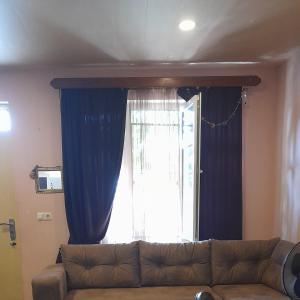 Historical apartment in city center (old Tbilisi)