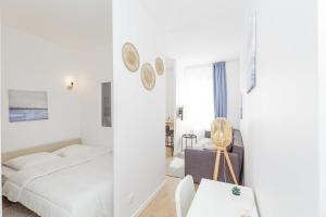 Nice 23 M Bright And Renovated Courtyard Side
