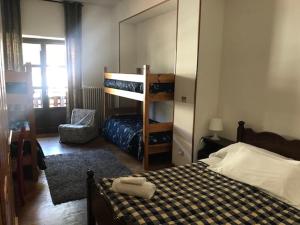 Quadruple Room with Private Bathroom