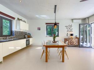 Holiday Home Villa Frleti by Interhome