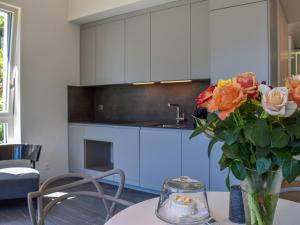 Apartment Capriccio 16 Pergola by Interhome