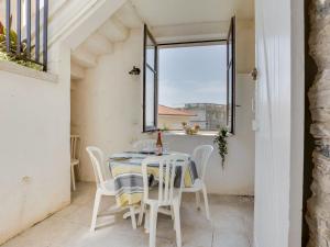 Apartment Roche Ronde by Interhome