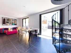 Maisons de vacances Holiday Home Le Rahic by Interhome : photos des chambres