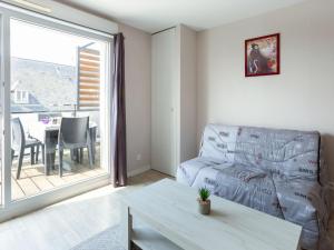 Apartment Montjoie- Bat A by Interhome