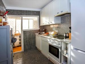 Apartment Torre del Castillo by Interhome