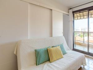 Apartment Saint James-13 by Interhome