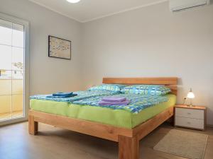Apartment Mira by Interhome