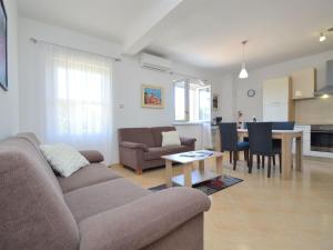 Holiday Home Katenas by Interhome 