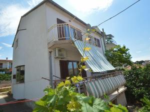 Holiday Home Ante by Interhome 